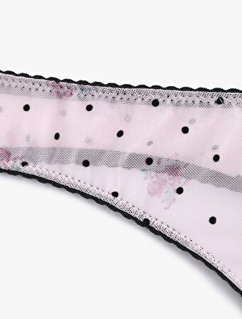 Kurdele Detaylı Puantiyeli Tül String Külot