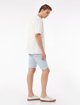 Katlamalı Paça Cep Detaylı Pamuklu Slim Fit Jean Şort