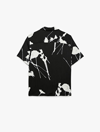 Regular Fit Kısa Kollu Devrik Yaka Desenli Gömlek