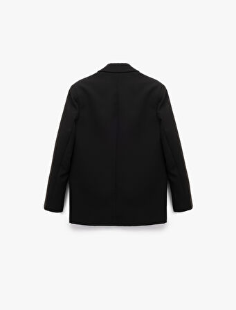 Uzun Kollu Kapaklı Cep Detaylı Oversize Kruvaze Blazer Ceket