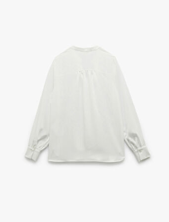 Regular Fit Uzun Kollu V Yaka Klasik Gömlek