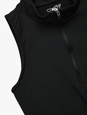 Fermuar Detaylı Dik Yaka Kolsuz Sporcu Sütyeni