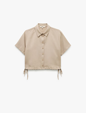 Klasik Yaka Modal Kumaş Kısa Kollu Yanları Bağcıklı Crop Gömlek