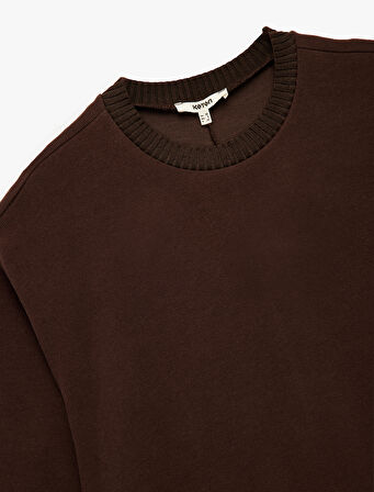 Uzun Kollu Bisiklet Yaka Basic Sweatshirt