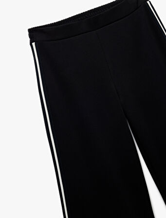 Şardonlu Modal Kumaş Yanları Şerit Detaylı Geniş Paça Eşofman Altı