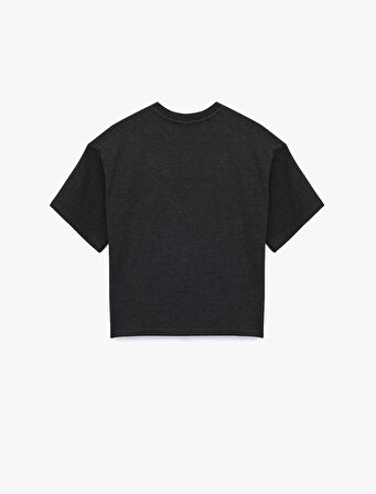 Kısa Kollu Bisiklet Yaka Taş Detaylı Tişört