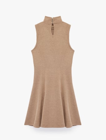 Slim Fit Dik Yaka Kolsuz Mini Triko Elbise