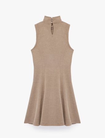 Slim Fit Dik Yaka Kolsuz Mini Triko Elbise