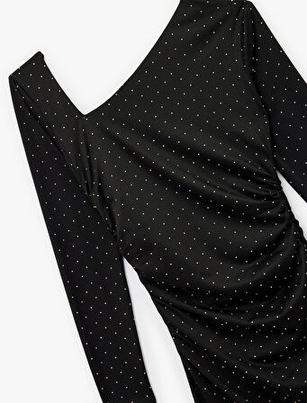 Uzun Kollu Asimetrik Yaka Slim Fit Bodycon Taşlı Mini Abiye Elbise