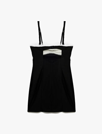 Kalp Yaka Kolsuz Fiyonklu Slim Fit Bodycon Mini Elbise