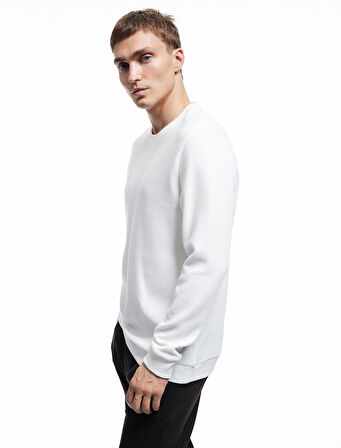 Pamuklu Uzun Kollu Dokulu Basic Bisiklet Yaka Sweatshirt