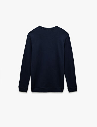 Pamuklu Uzun Kollu Dokulu Basic Bisiklet Yaka Sweatshirt