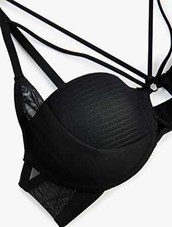 Pencere Detaylı Rahat Kalıp Tüllü Desteksiz Balenli Sütyen