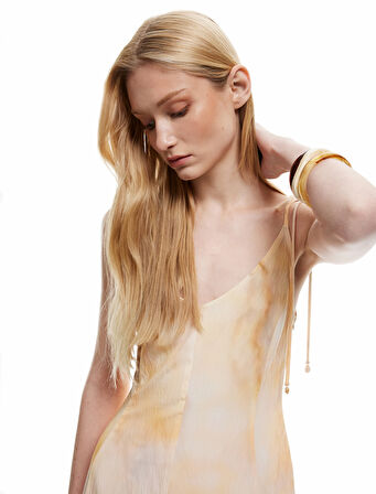 Asimetrik Kesim Soyut Desenli V Yaka İnce Askılı Midi Elbise