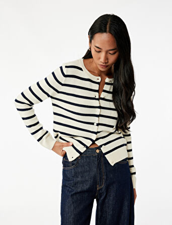 Uzun Kollu Düğmeli Bisiklet Yaka Çizgili Triko Hırka