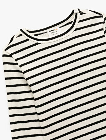 Uzun Kollu Bisiklet Yaka Çizgili Tişört