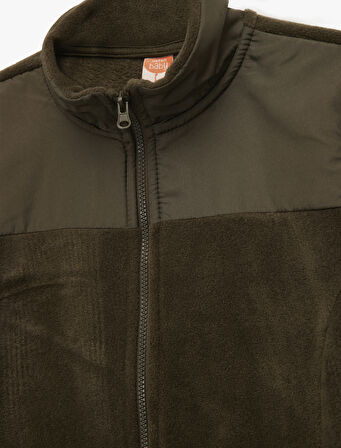 Uzun Kollu Cepli Dik Yaka Fermuarlı Polar Sweatshirt