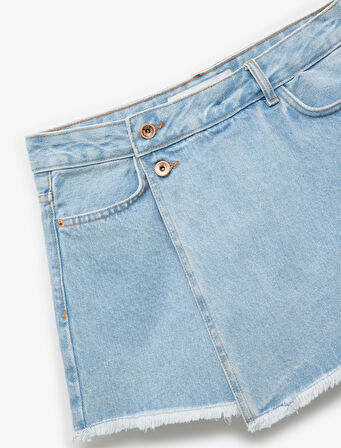 Pamuklu Düğme Detaylı Cepli Asimetrik Mini Denim Şort Etek