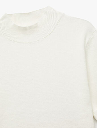 Kısa Kollu Dik Yaka Triko Oversize Kazak