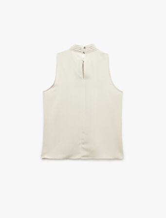 Bağlamalı Dik Yaka Kolsuz Bluz 