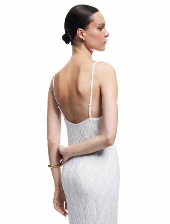 Astarlı Slim Fit Midi Boy İnce Askılı Dantelli Elbise