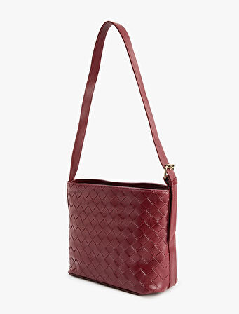 Örgü Desenli Toka Detaylı Suni Deri Omuz Çantası