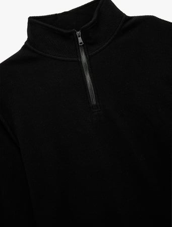 Uzun Kollu Ribanalı Yarım Fermuarlı Sweatshirt