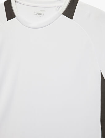 Kısa Reglan Kollu Renk Kontrastlı Bisiklet Yaka Spor Tişört