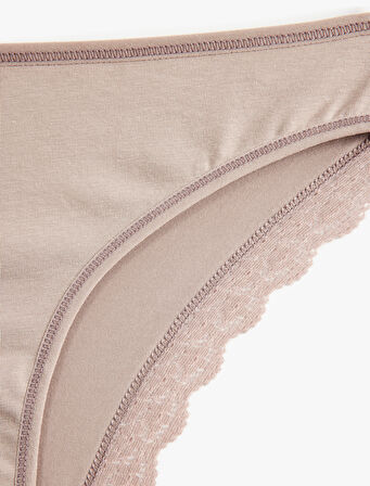 Paçası Dantelli Rahat Kalıp Pamuklu Brazilian Külot