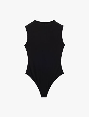 Slim Fit Kolsuz Bisiklet Yaka Bodysuit