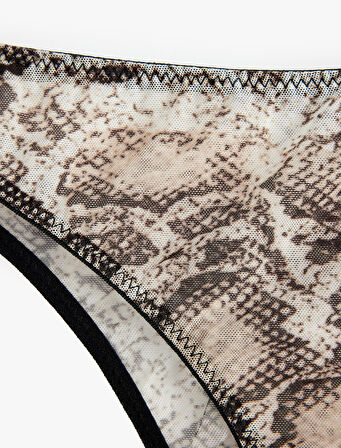 Yılan Derisi Desenli Tül Detaylı Külot