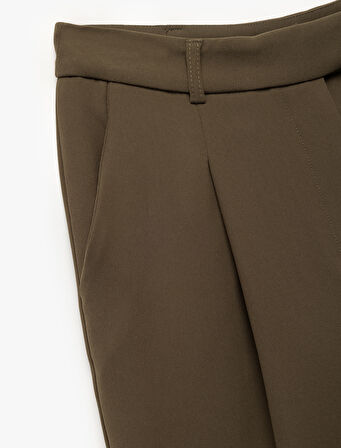 Krep Kumaş Pile Detaylı Cepli Yüksek Bel Palazzo Pantolon