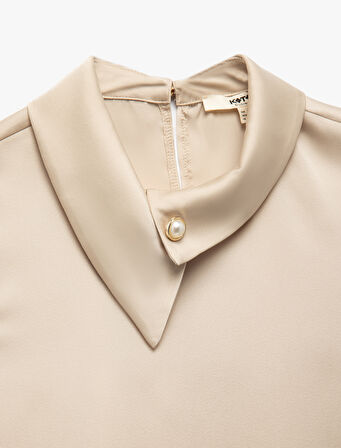 Asimetrik Yaka Kolsuz Saten Bluz