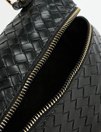 Örgü Detaylı Zincir Askılı Fermuarlı El ve Omuz Çantası