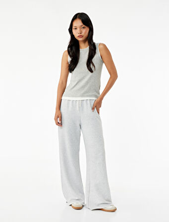 Slim Fit Bisiklet Yaka Biyeli Kolsuz Bluz