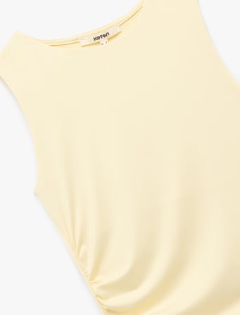 Slim Fit Bisiklet Yaka Drapeli Kolsuz Tişört