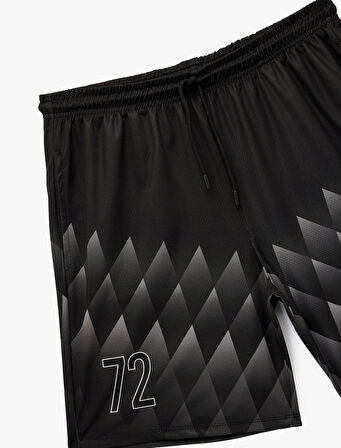 Desenli Straight Fit Cep Detaylı Beli Bağcıklı Spor Şort