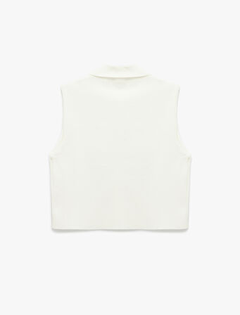 Kolsuz Aplike Detaylı Ceket Yaka Triko Yelek