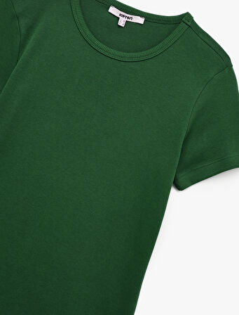 Pamuklu Kısa Kollu Bisiklet Yaka Basic Tişört