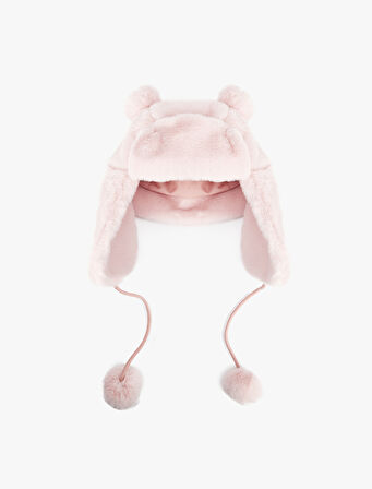Ponpon Detaylı Kulaklı Peluş Şapka