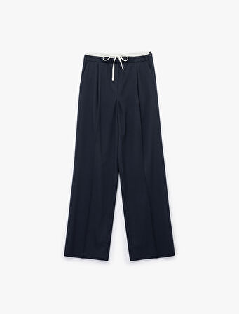 Ekstra Kumaş Detaylı Beli Bağlamalı Cepli Geniş Paça Baggy Pantolon