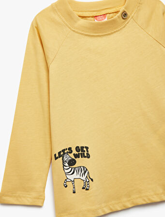 Pamuklu Oversize Uzun Reglan Kol Baskılı Düğmeli Bisiklet Yaka Tişört