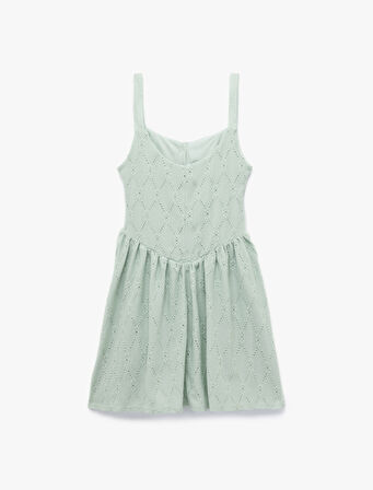 Kare Yaka Rahat Kesim Brodeli Düğmeli Askılı Mini Elbise