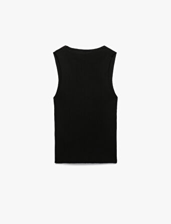 Düğmeli Derin V Yaka Kolsuz Triko Atlet