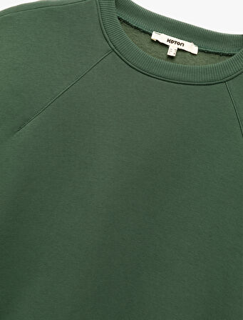 Regular Fit Üç İplik Uzun Kollu Bisiklet Yaka Basic Sweatshirt