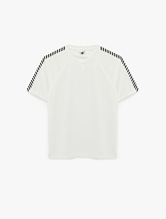 Rahat Kesim Geometrik Baskılı Kısa Kollu V Yaka Spor Tişört