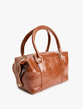 Metal Aksesuarlı Tokalı Fermuarlı Suni Deri El Çantası