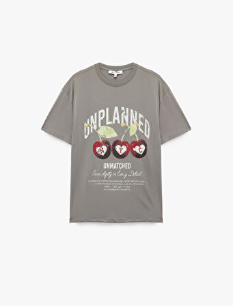 Kısa Kollu Bisiklet Yaka Kiraz Baskılı Oversize Tişört