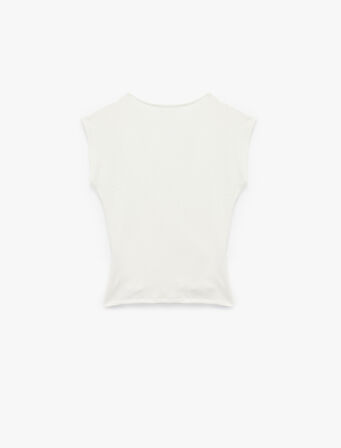 Bürümcük Slim Fit Metal Aksesuarlı Kruvaze Yaka Kolsuz Tişört