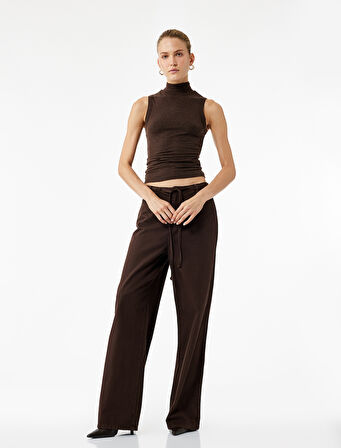 Koyun Yünü Karışımlı Slim Fit Dik Yaka Kolsuz Body